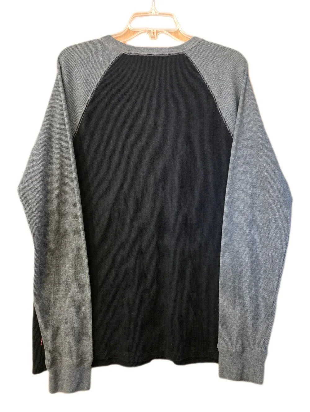 Levi's Long Sleeve Graphic Waffle Knit Shirt Black Gray Size Large